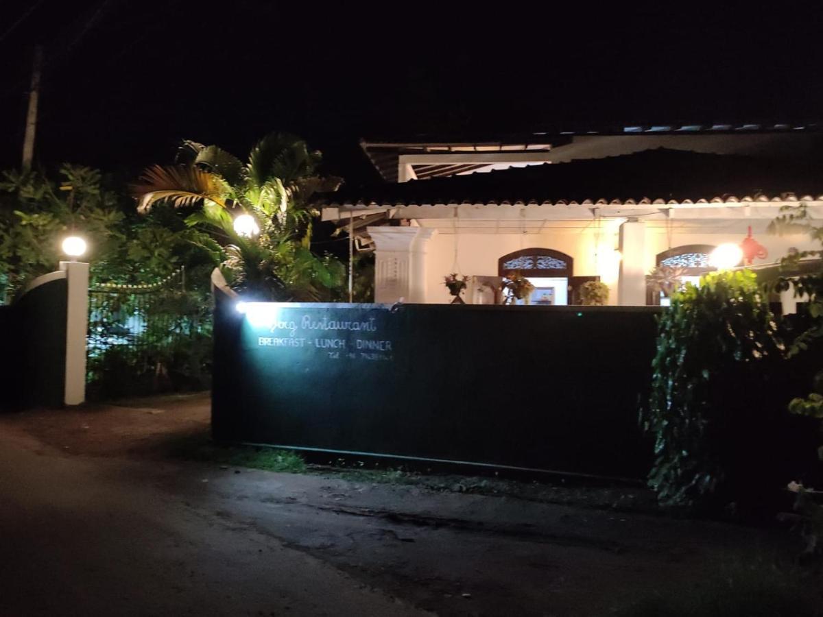 Berg House Unawatuna Hotel Exterior photo
